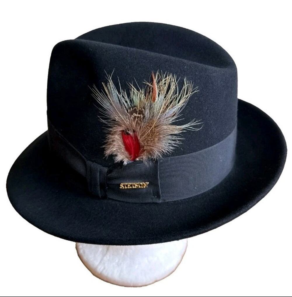 Stetson Men's Frederick Felt Fedora Hat Saxon 7 1/8 Black With Feather